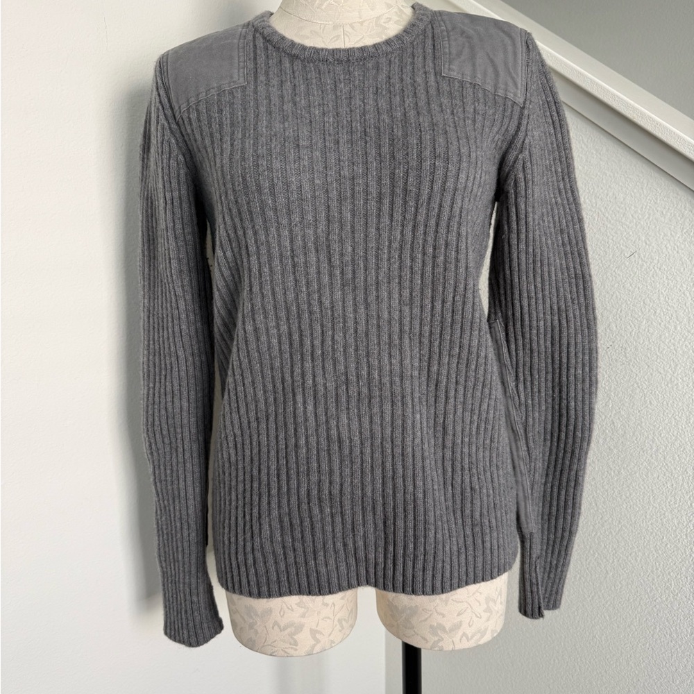 LL Bean Gray Commando Sweater Large Merino Lambs Wool Hunting Elbow Patch ribbed
